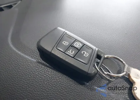 2021 Volkswagen Jetta 1.4T Sel z USA, uszkodzony, nr VIN 3VWE57BU0MM093120